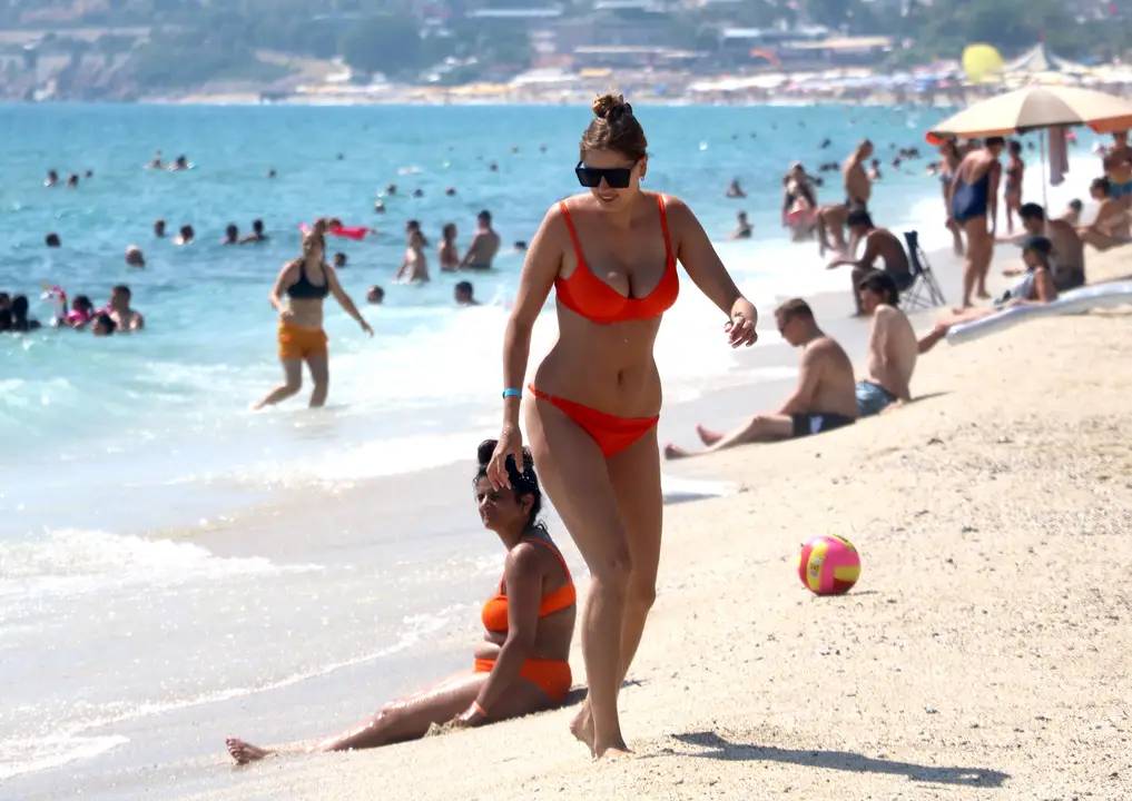 Antalya Tatilinde Ruslar Yazı, Almanlar Baharı Seçti 4